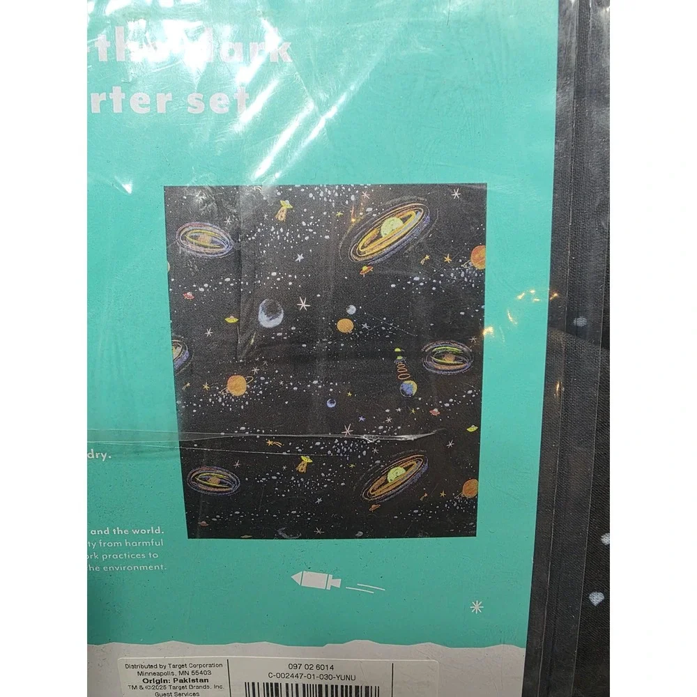 Pillowfort Glow-in-the-Dark Comforter Twin Space Planets Galaxy NO SHAM